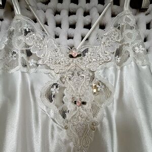 VINTAGE BRIDAL SLIP/NIGHTDRESS